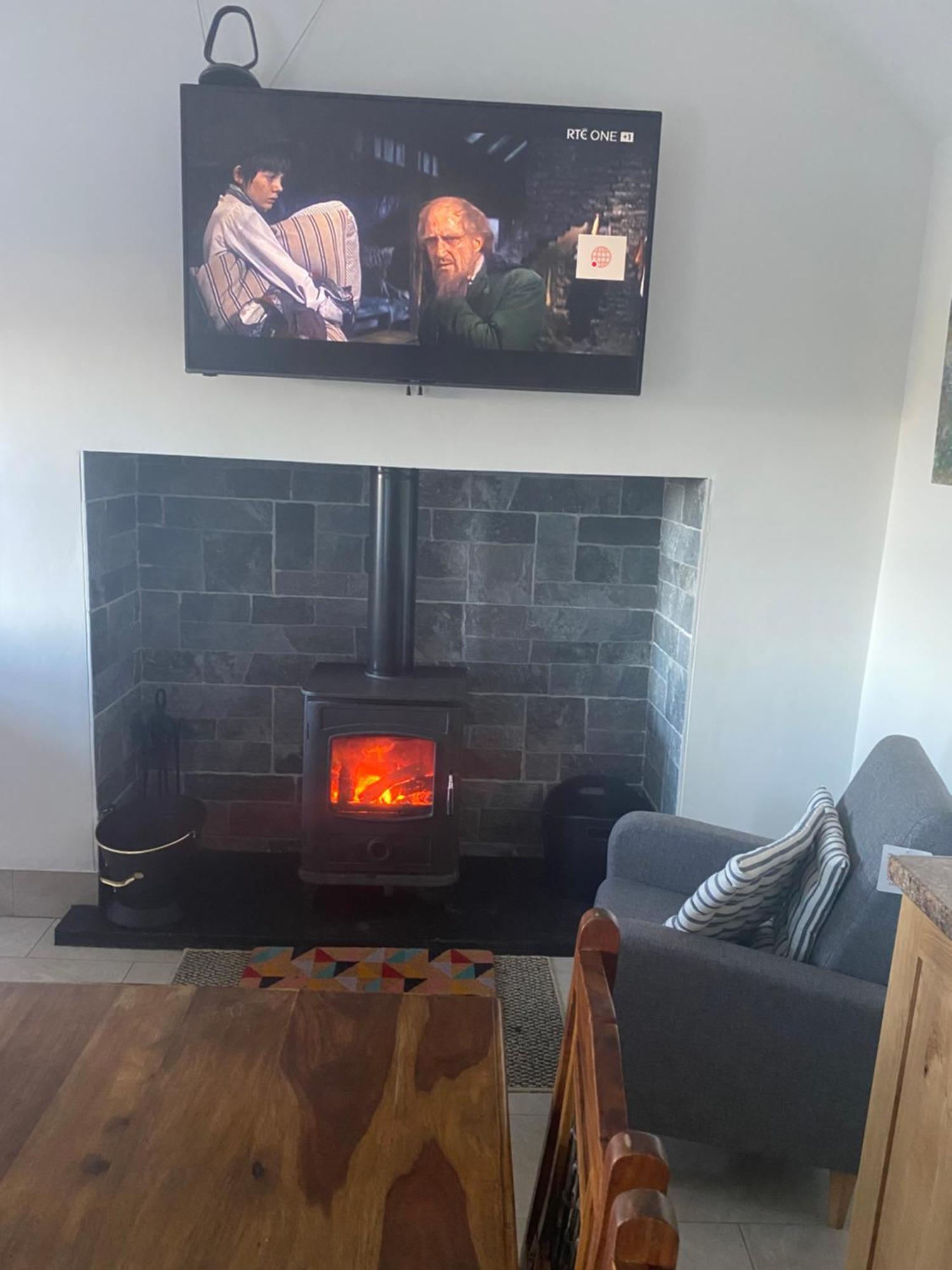 Cosy Broadford (Clare)